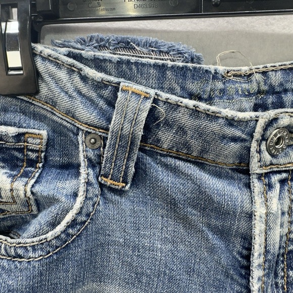 Big Star Bermuda Shorts 33 Cut Off Distressed Flap Pocket Raw Hem Jorts Boho USA - Picture 6 of 11